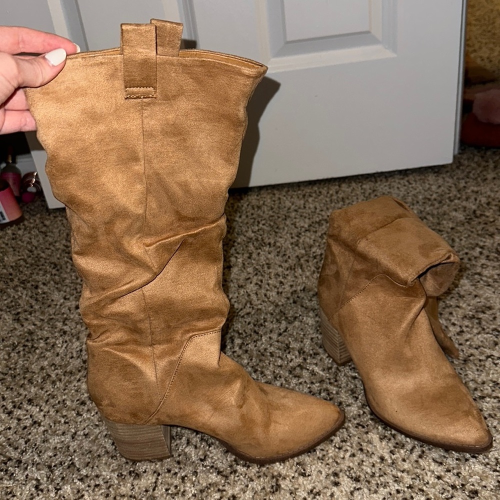 Like new Report boots